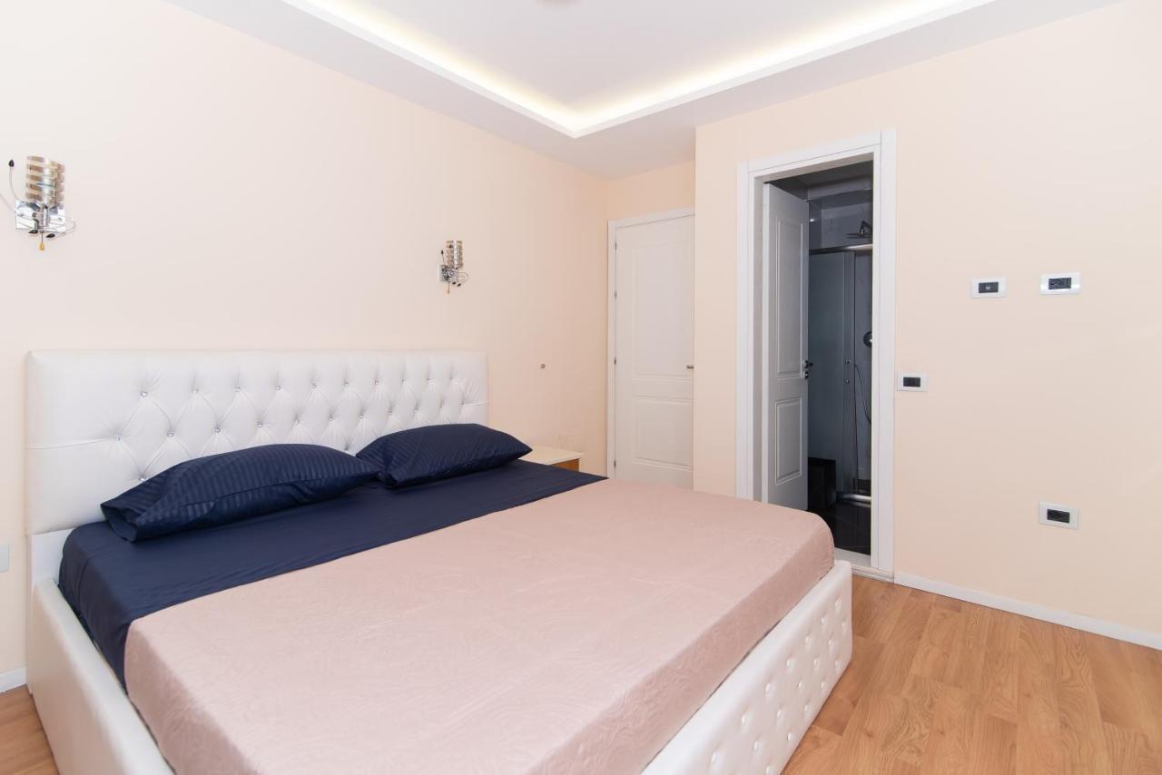 Tirana Central Exclusive Exterior photo