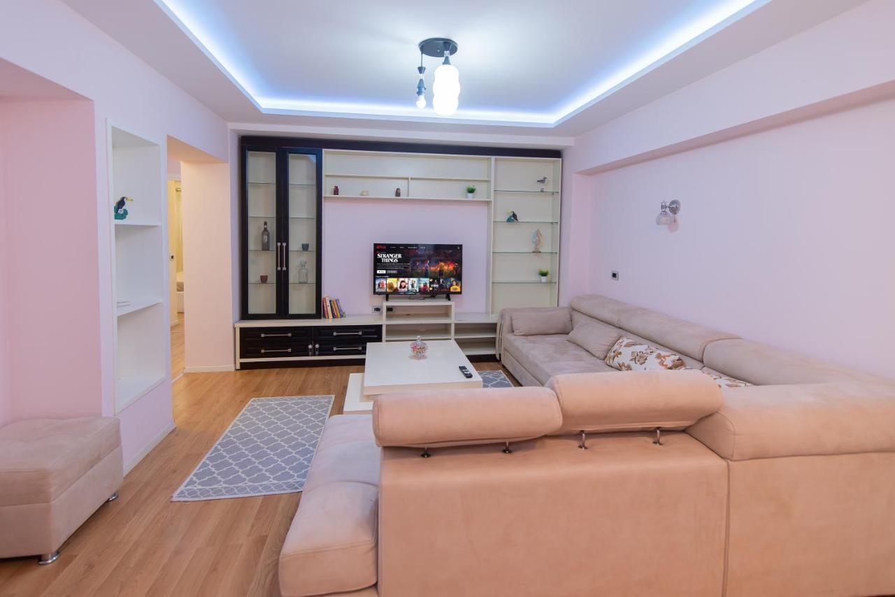 Tirana Central Exclusive Exterior photo